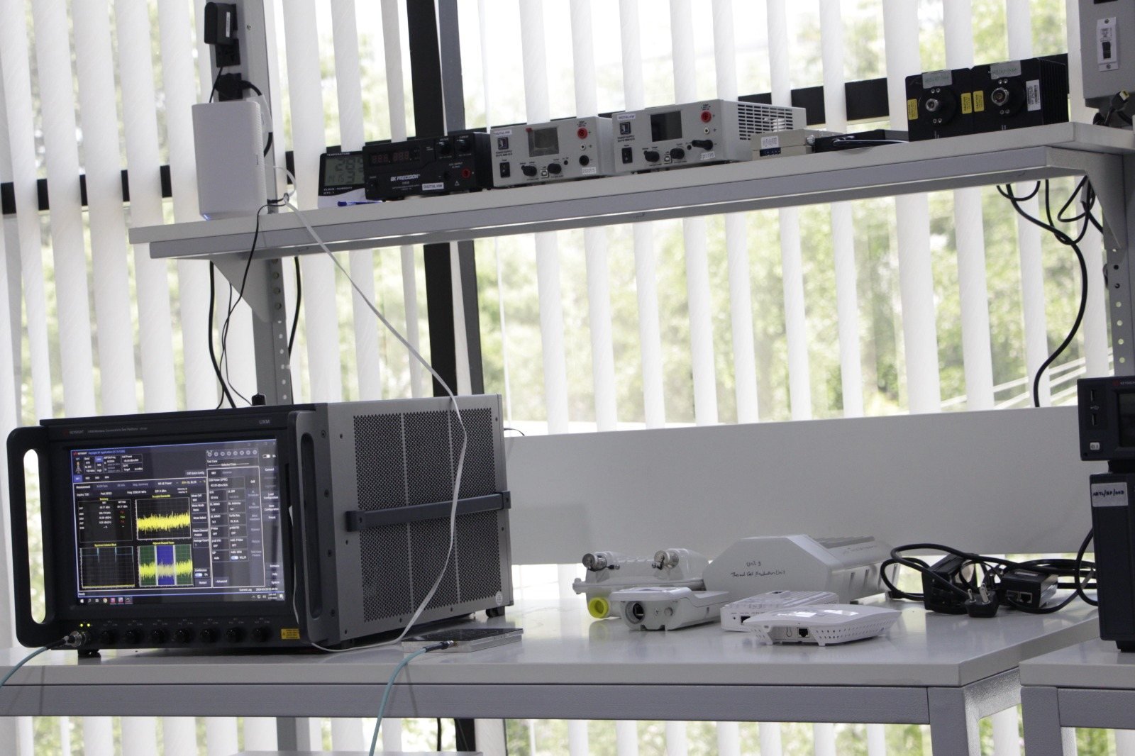 Wireless test chamber